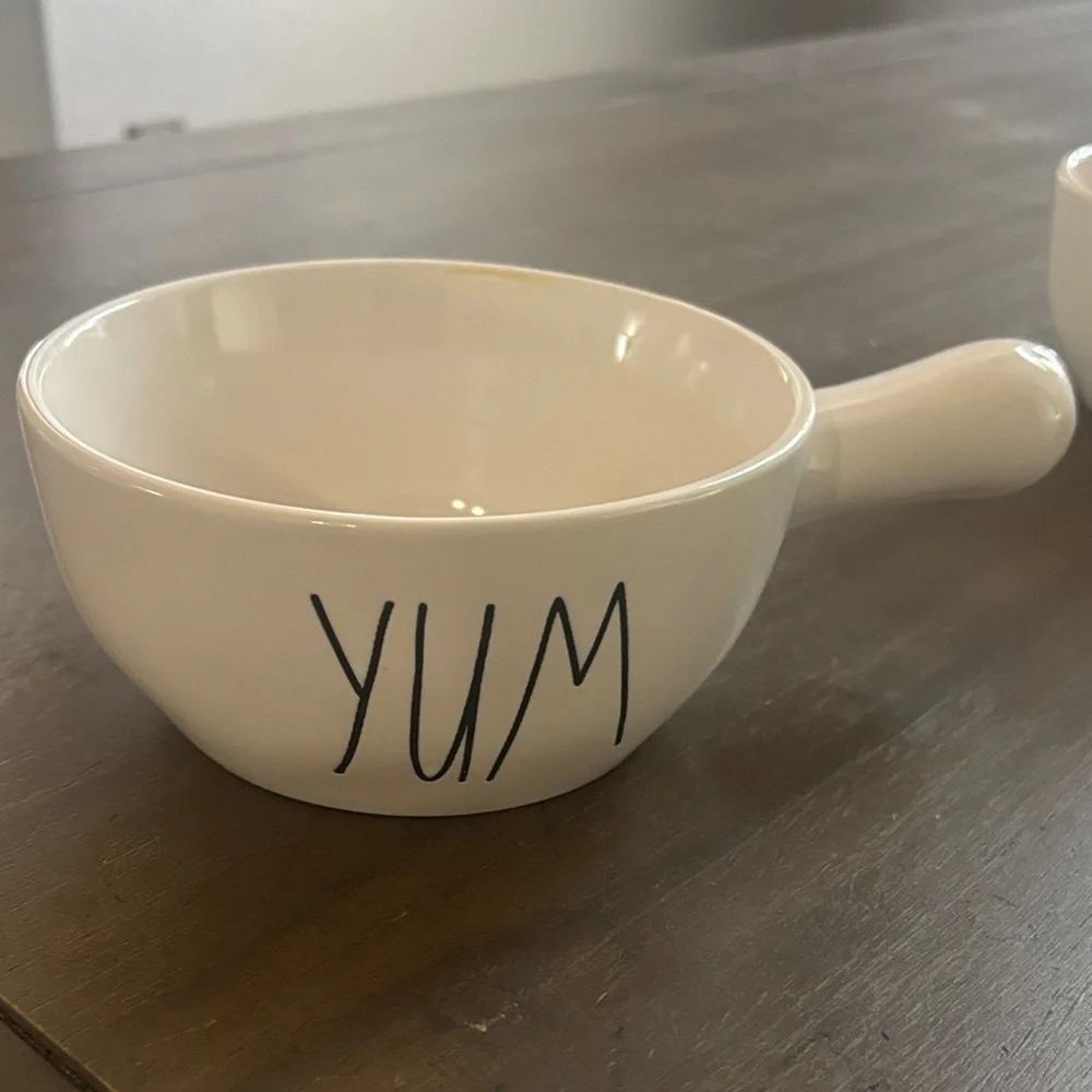 Rae Dunn Cream Ceramic 'YUM' Handled Bowl